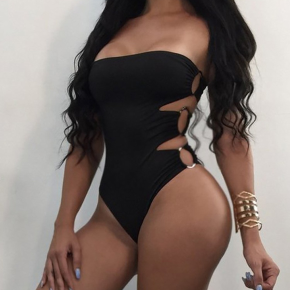 SWIMSUIT SALE - SOLID One Piece O-RING STRAPLESS - Picture 4 of 4